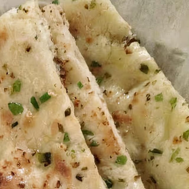 Chili/Bullet Naan.